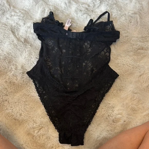 Victoria’s Secret teddy - Picture 5 of 5